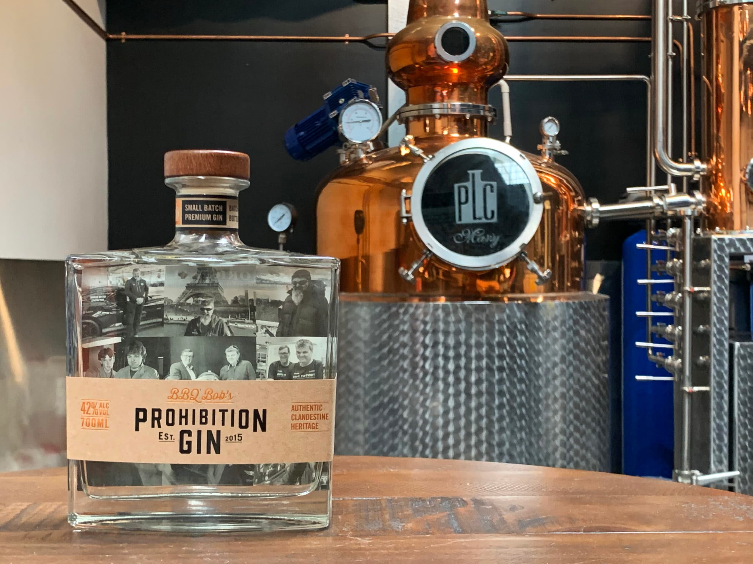 Image of MCC Australia druckt Etiketten für BBQ Bob’s Prohibition Gin für Spenden-Projekt