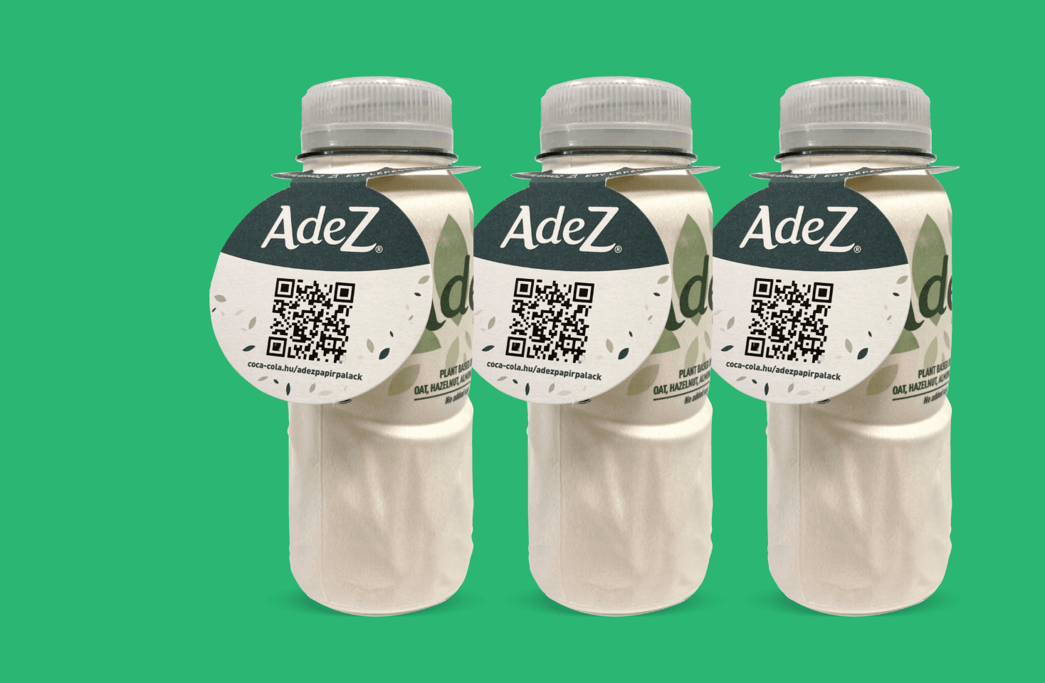 Image of Ein recycelter Halsanhänger für die erste Papierflasche von Coca-Cola