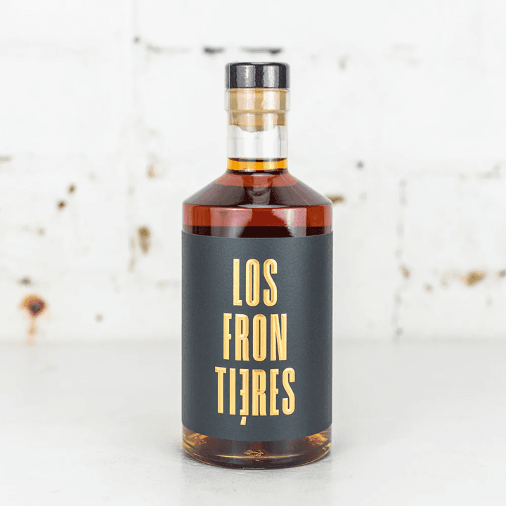 Image of Striking whisky label heroes’ brand with rooftop foil emboss