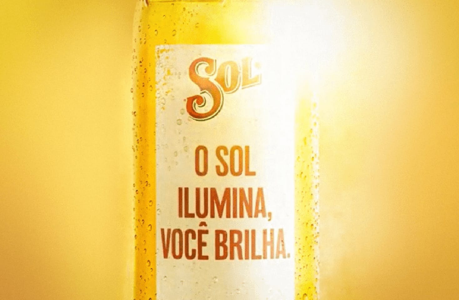 Image of MCC travaille avec Sol pour lancer des bouteilles de bière avec des étiquettes activées par le soleil