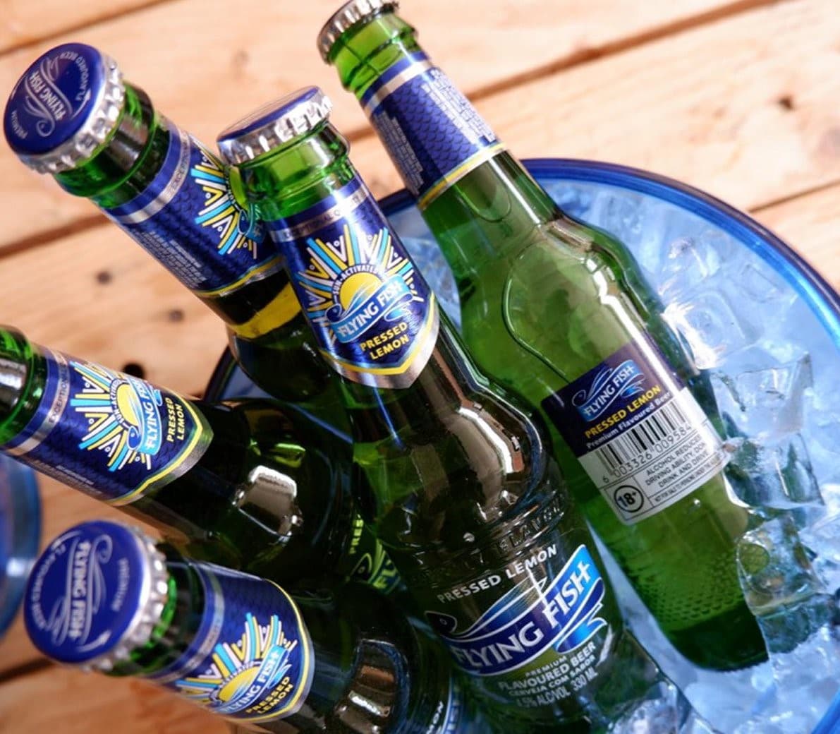 Image of Etiquetas que se activan con la luz solar de Flying Fish #addsomeflavour